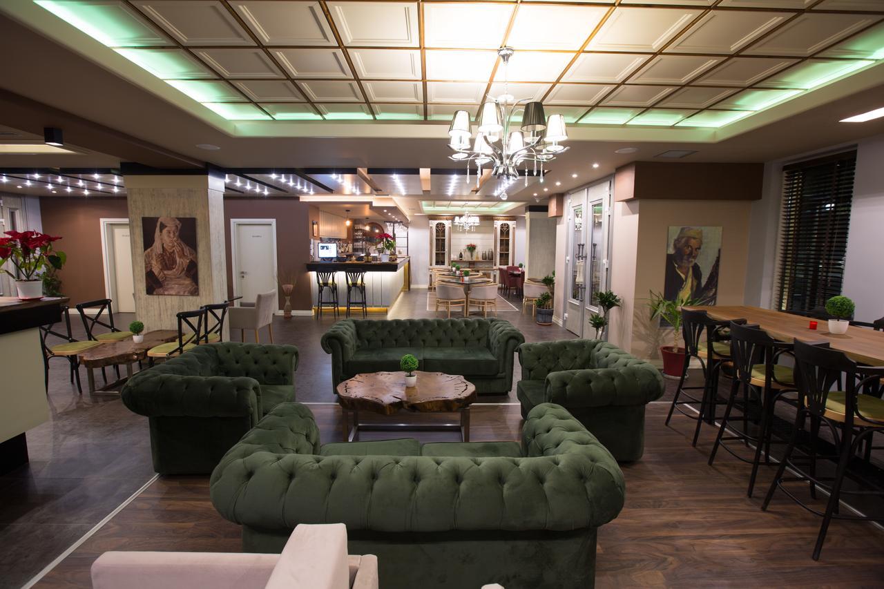 "L'Art De Vivre" Resort Korce Quarto foto